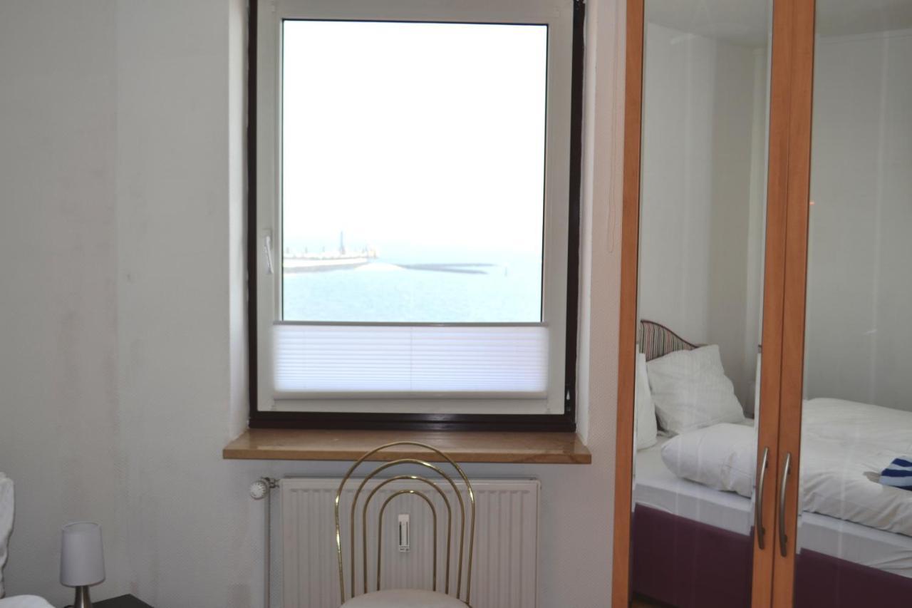 Ferienwohnung Im Strandhotel Wyk auf Foehr Luaran gambar